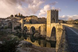 /besalu-spagna-medievale