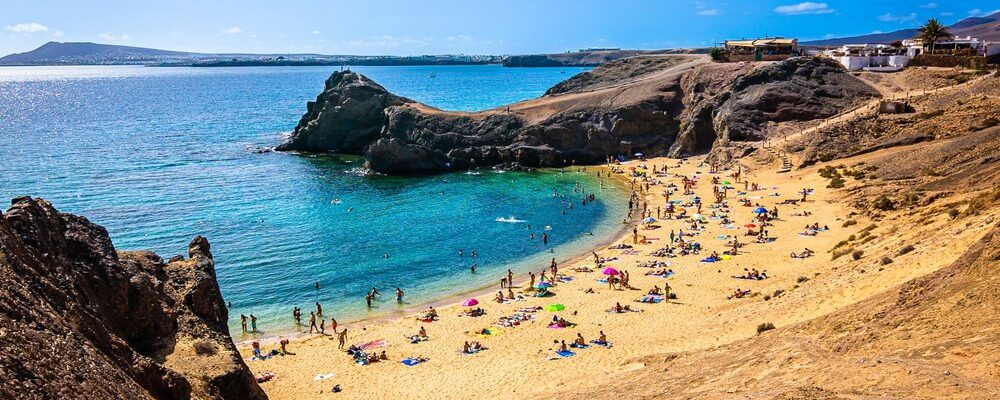 Spiaggia Papagayo sull'isola canaria di Lanzarote