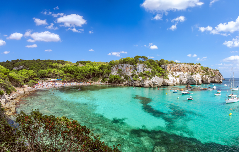 mollo tutto e vado a minorca